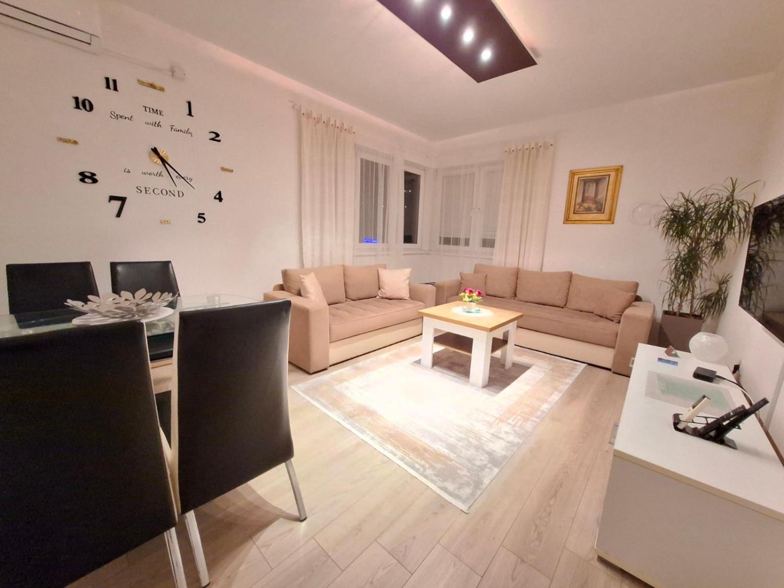 Address Apartment サラエヴォ エクステリア 写真